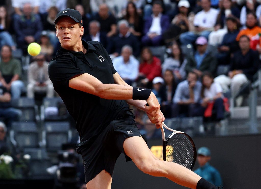 Jannik Sinner in semifinale a Roma
