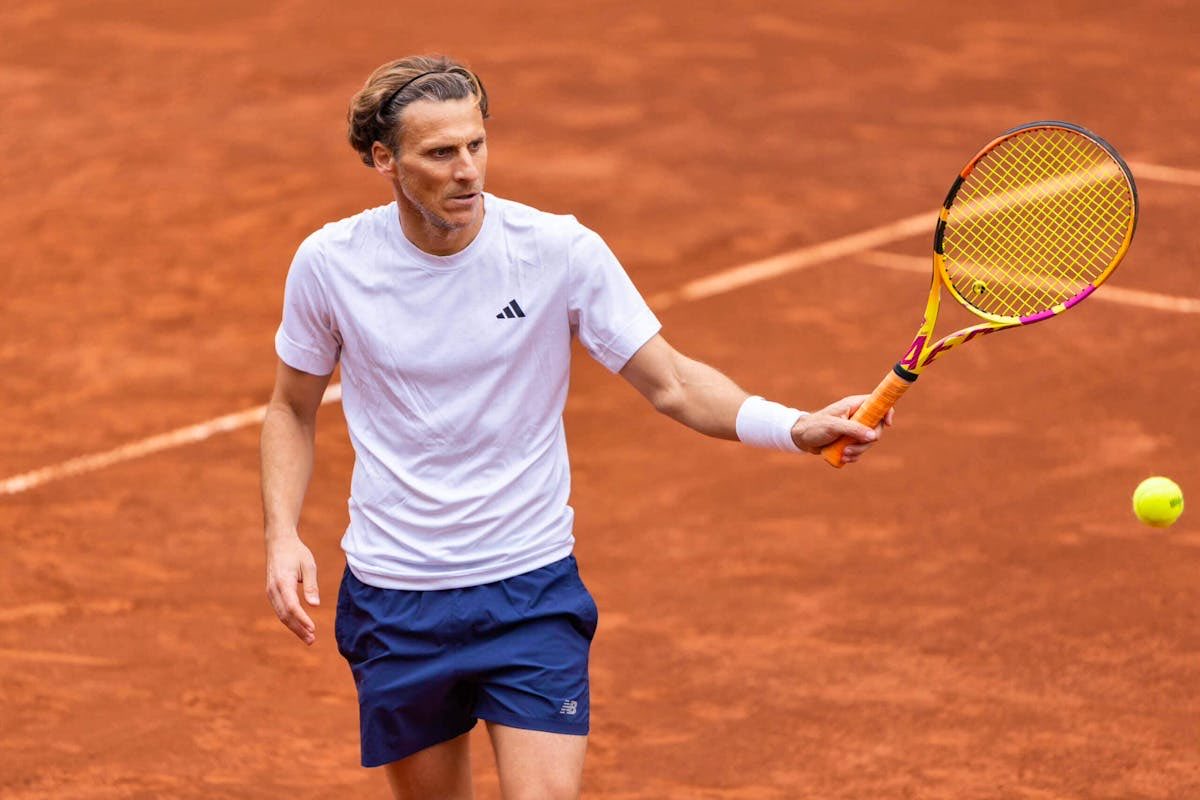 Diego Forlán, dai gol ai dritti vincenti: la nuova vita di un fuoriclasse