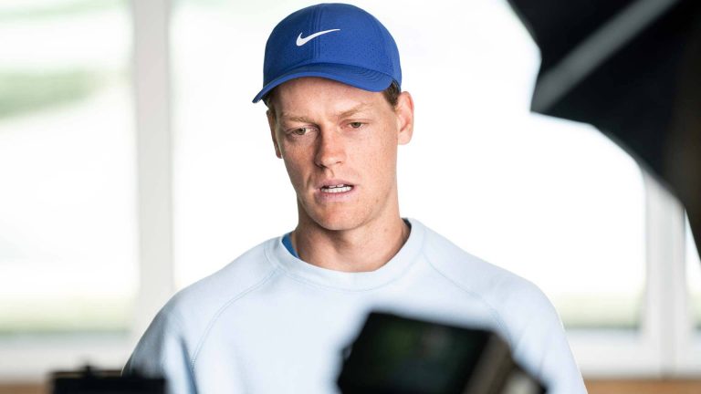 Sinner pronto al debutto a Halle, con obiettivo Wimbledon