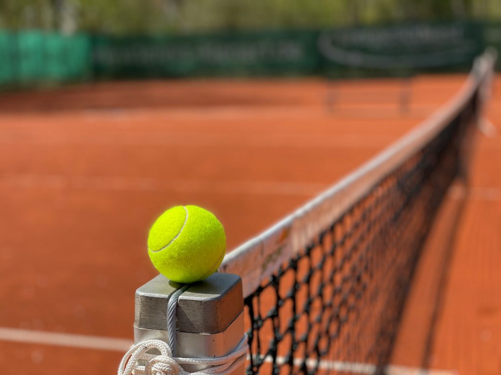 Quando la guerra chiude il tennis