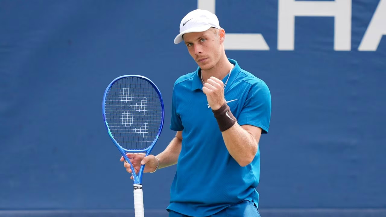 Shapovalov dopo la battaglia con Sinner: “L’ho messo sotto pressione, chissà se altri riusciranno a farlo”