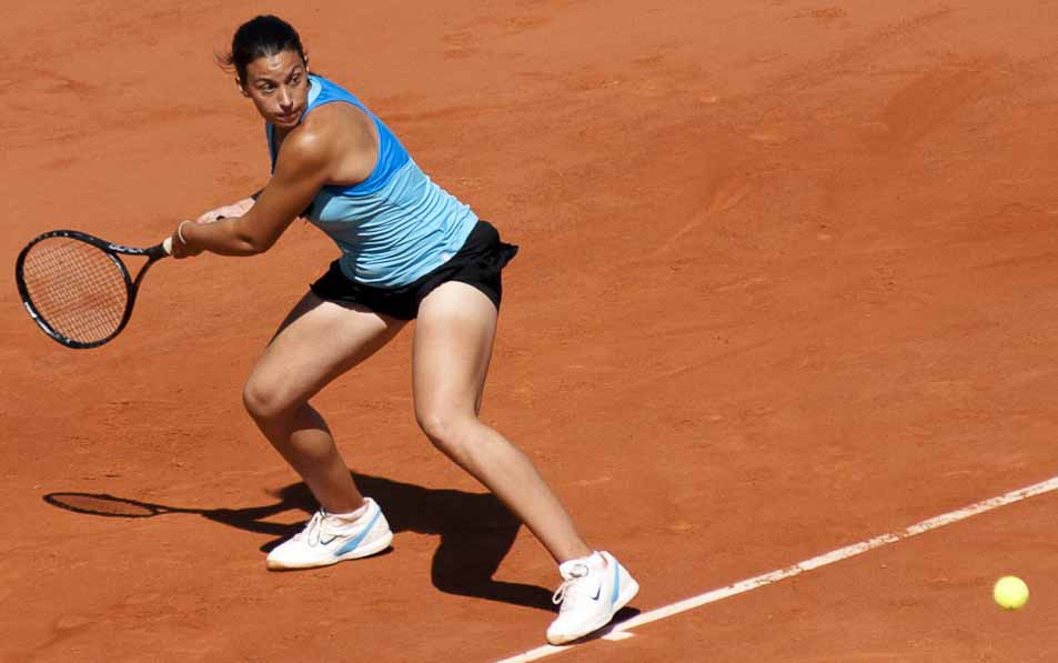 Il dritto bimane, interpreti e curiosità del colpo più discusso del tennis