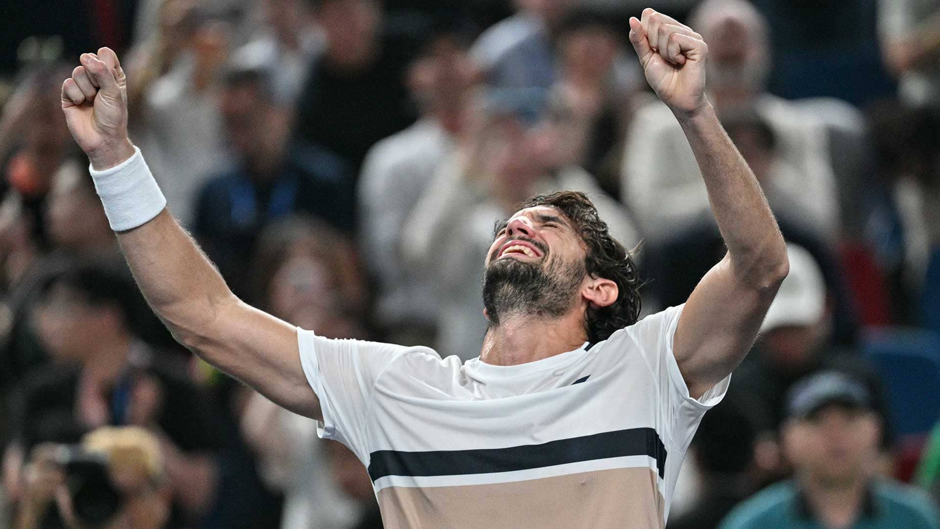 Valentin Vacherot vince il derby di famiglia e fa la storia a Shanghai