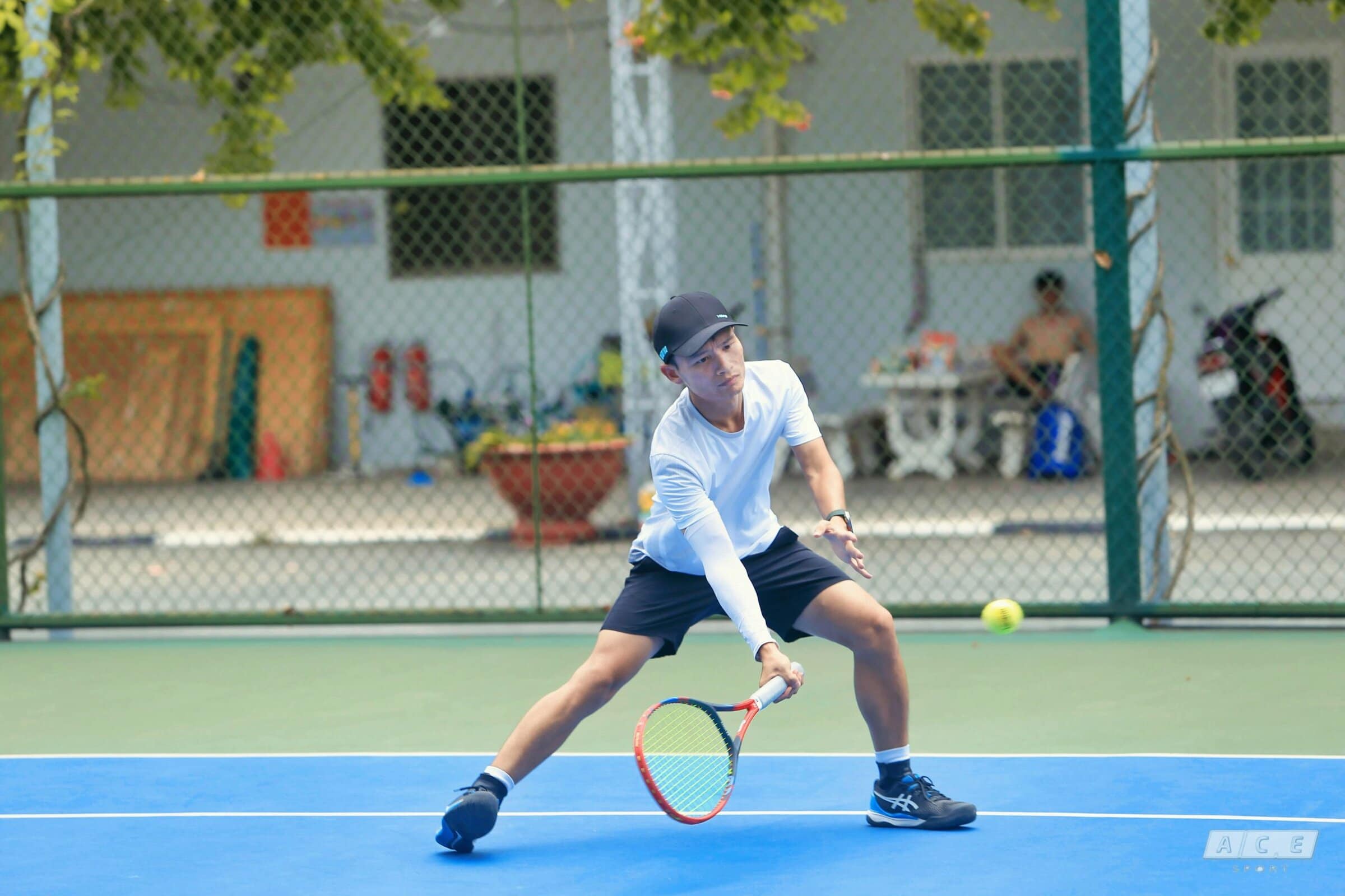 Migliori polsini e tutori per tennisti 2025 – Guida completa