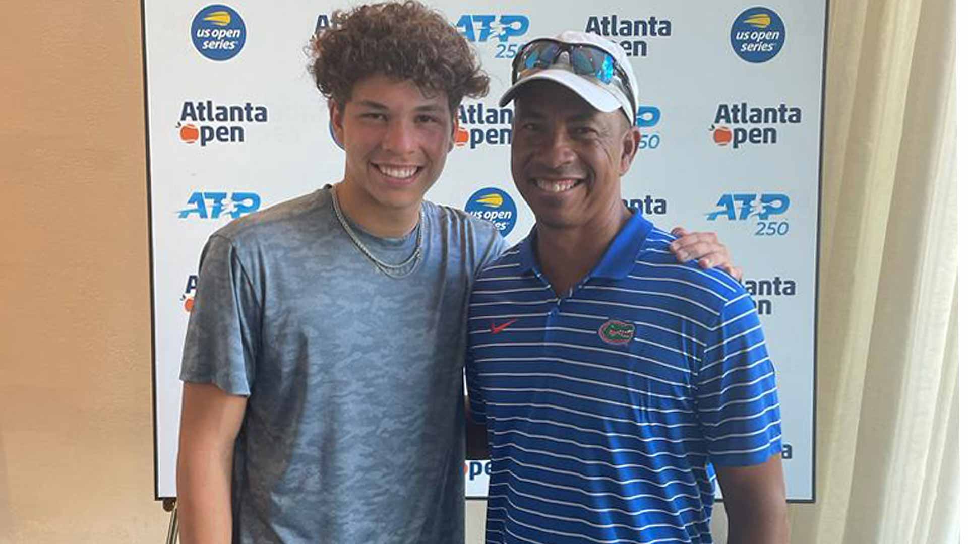 Chi è Bryan Shelton, ex tennista e coach sempre a fianco del figlio Ben