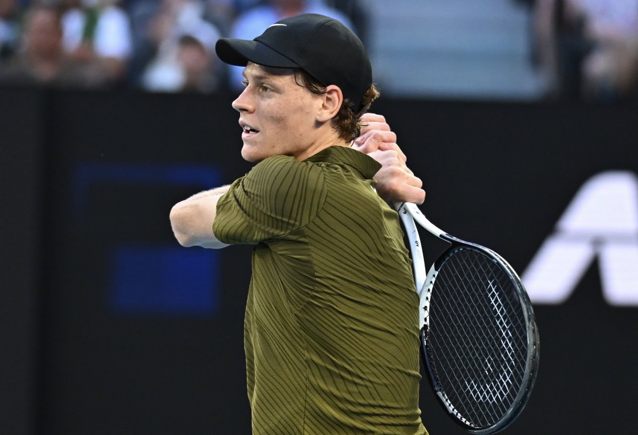 Australian Open, esordio sul velluto per Sinner: Gaston vince tre game in due set e si ritira