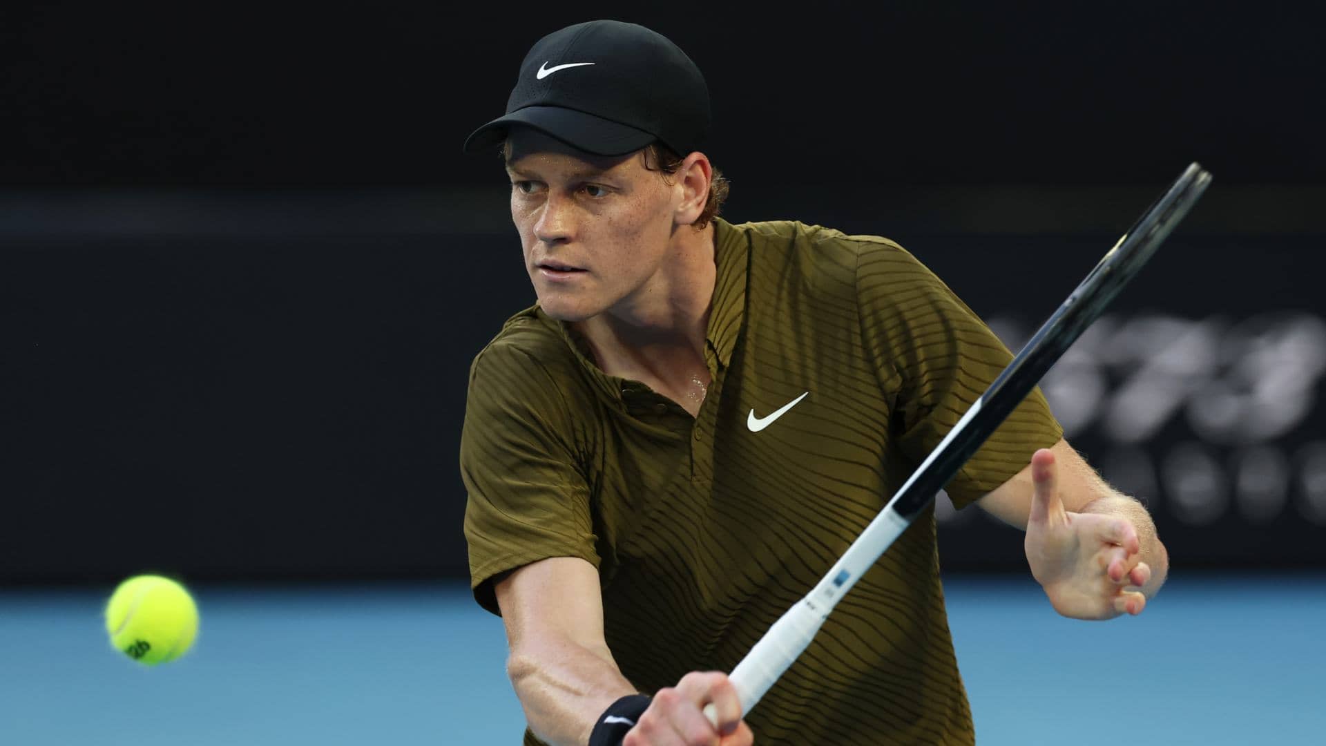 Australian Open, Sinner è troppo per Shelton: l’azzurro in semifinale
