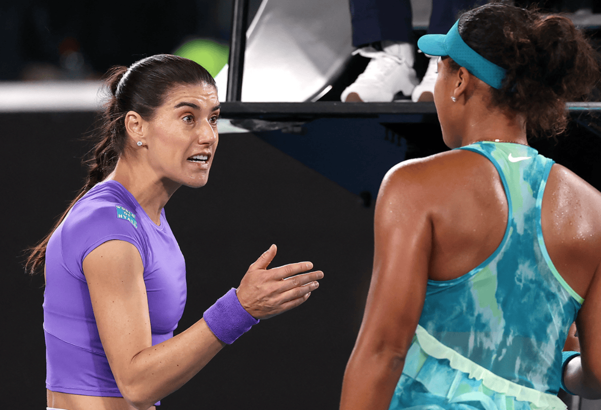 Cosa c’è dietro la fredda stretta di mano tra Naomi Osaka e Sorana Cirstea