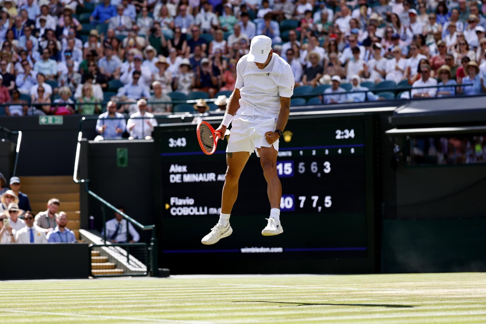 Un’altra splendida giornata per il tennis italiano: Cobolli e Paolini raggiungono Sinner nei quarti di Wimbledon
