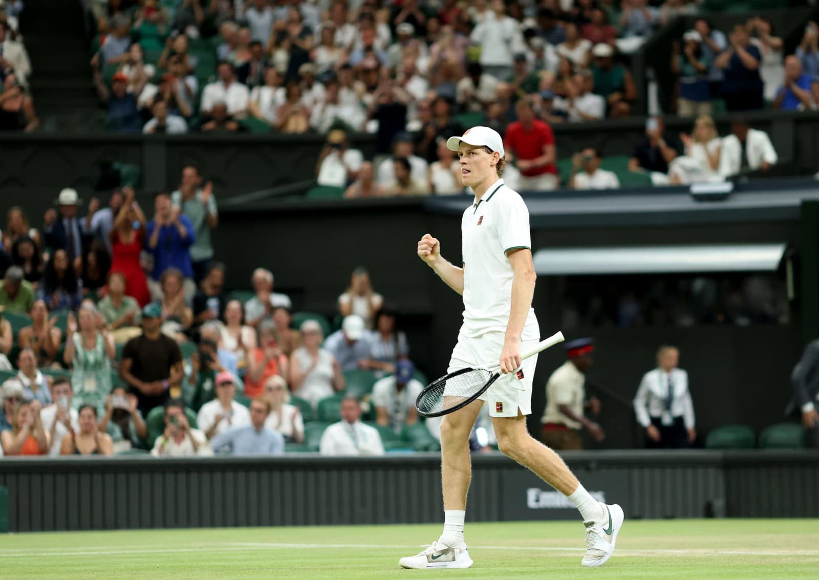 Wimbledon, Sinner ai quarti: Mochizuki lo mette alla prova ma non basta